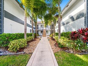 15364 Lakes Of Delray Boulevard 66, Delray Beach FL 33484