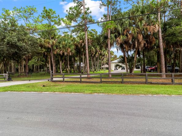 9293 Whippoorwill Trail, Jupiter FL 33478