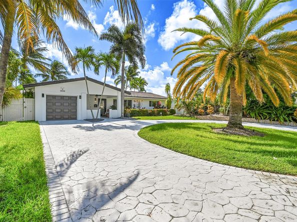 1080 SE 9th Ave, Pompano Beach FL 33060