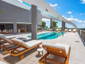 2678 Tigertail Avenue 911, Miami FL 33133