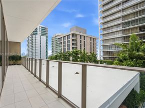 2678 Tigertail Avenue 911, Miami FL 33133