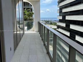 2678 Tigertail Avenue 911, Miami FL 33133
