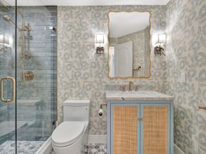 28 Admirals Court, Palm Beach Gardens FL 33418