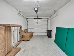 28 Admirals Court, Palm Beach Gardens FL 33418