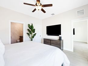 160 NE 35th Street, Oakland Park FL 33334
