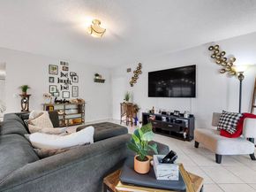6237 Old Court Road 104, Boca Raton FL 33433