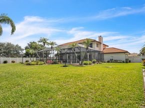 6431 Olde Moat Way, Davie FL 33331