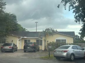 8362 NW 23rd Manor, Coral Springs FL 33065