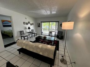 3105 Oakland Shores Drive J207, Oakland Park FL 33309