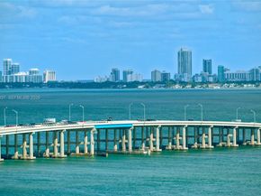 460 NE 28th Street 1708, Miami FL 33137