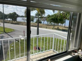 3160 Lake Osborne Drive 201, Lake Worth Beach FL 33461