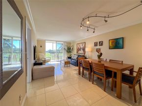 8900 Washington Boulevard 401A, Pembroke Pines FL 33025