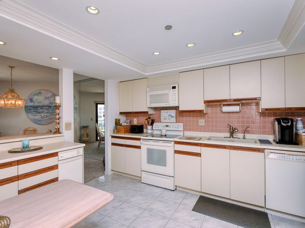 501 N Riverside Dr 301, Pompano Beach FL 33062