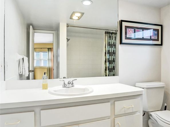 1212 SE 2nd Ct 201, Fort Lauderdale FL 33301