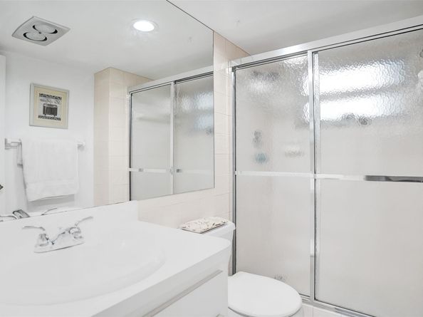 1212 SE 2nd Ct 201, Fort Lauderdale FL 33301