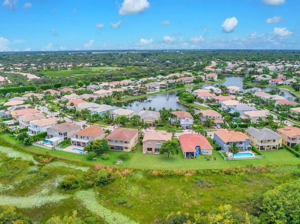 9229 Delemar Court, Wellington FL 33414