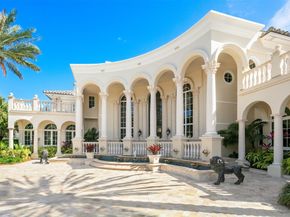 2 Pelican Dr, Fort Lauderdale FL 33301