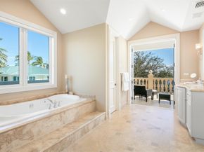 2 Pelican Dr, Fort Lauderdale FL 33301