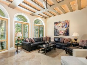 2 Pelican Dr, Fort Lauderdale FL 33301