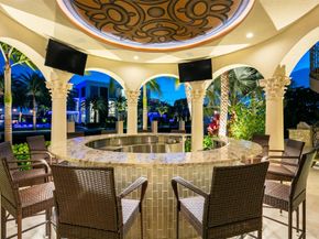 2 Pelican Dr, Fort Lauderdale FL 33301