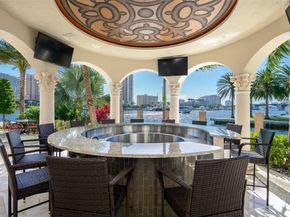 2 Pelican Dr, Fort Lauderdale FL 33301