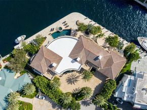 2 Pelican Dr, Fort Lauderdale FL 33301