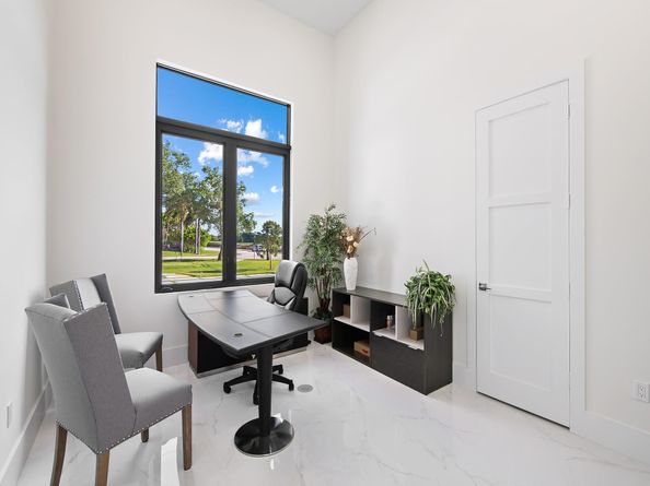 13600 Pine Meadow Ct, Davie FL 33325