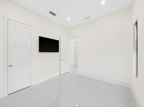 13600 Pine Meadow Ct, Davie FL 33325