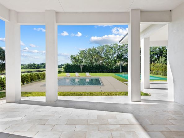 13600 Pine Meadow Ct, Davie FL 33325