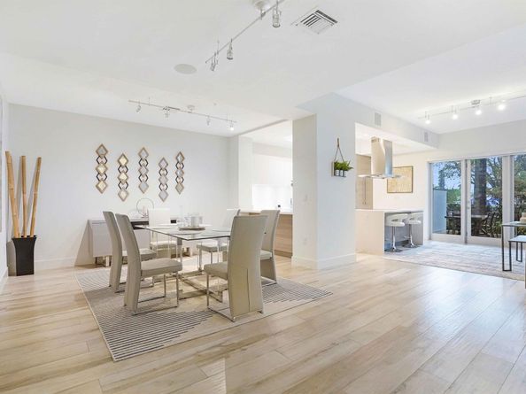 155 E Boca Raton Road Th3, Boca Raton FL 33432