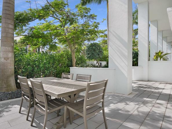 155 E Boca Raton Road Th3, Boca Raton FL 33432