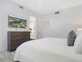 155 E Boca Raton Road Th3, Boca Raton FL 33432