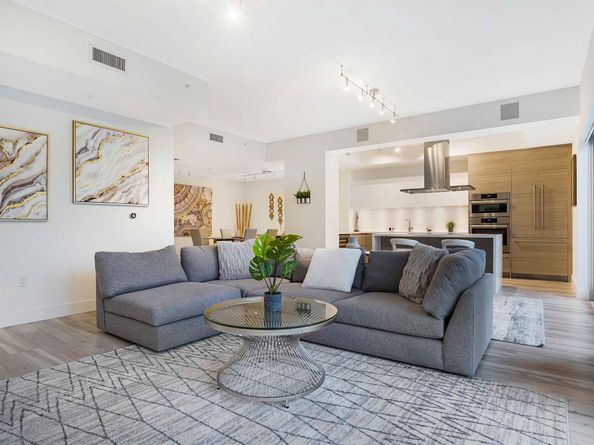 155 E Boca Raton Road Th3, Boca Raton FL 33432
