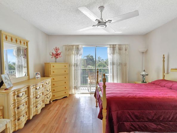 1516 S Lakeside Drive 317, Lake Worth Beach FL 33460