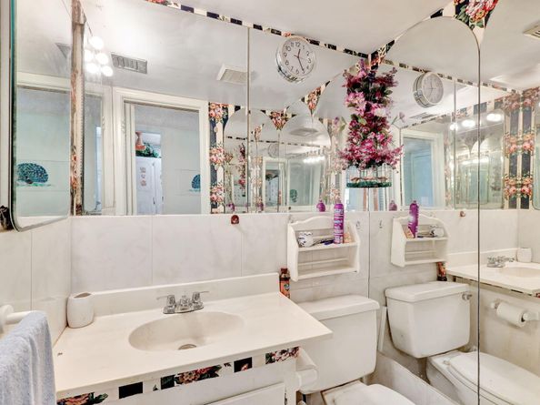 1516 S Lakeside Drive 317, Lake Worth Beach FL 33460