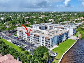 1516 S Lakeside Drive 317, Lake Worth Beach FL 33460