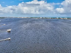 1516 S Lakeside Drive 317, Lake Worth Beach FL 33460