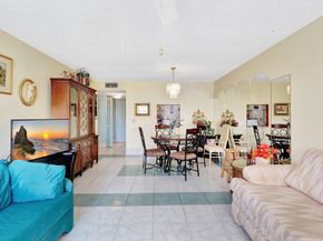 1516 S Lakeside Drive 317, Lake Worth Beach FL 33460