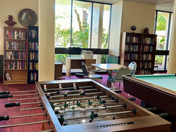 2816 N 46th Avenue J682, Hollywood FL 33021