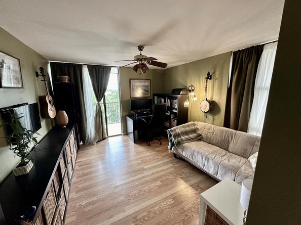 2816 N 46th Avenue J682, Hollywood FL 33021