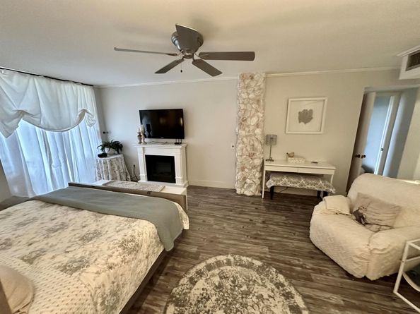2816 N 46th Avenue J682, Hollywood FL 33021