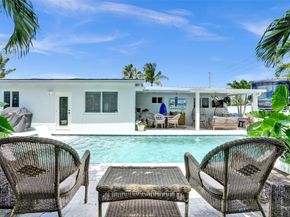 106 SE 10th Ct, Deerfield Beach FL 33441