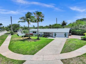 106 SE 10th Ct, Deerfield Beach FL 33441