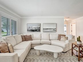 106 SE 10th Ct, Deerfield Beach FL 33441