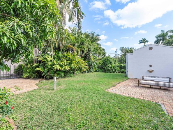1615 SE 4th St, Fort Lauderdale FL 33301