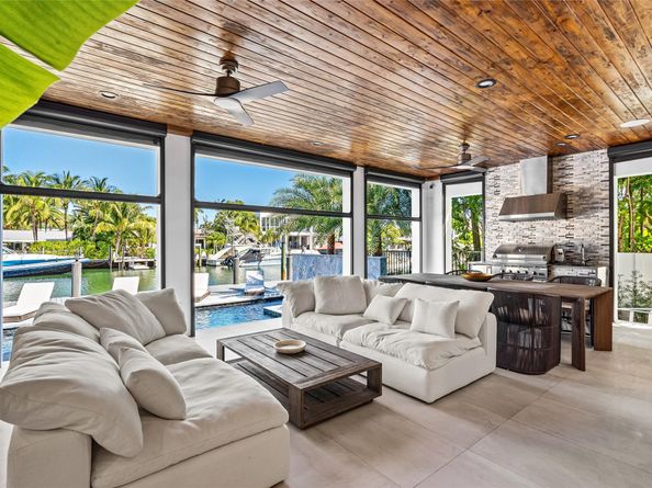 1523 SE 12th St, Fort Lauderdale FL 33316