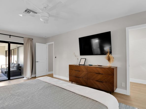 24 Castle Harbor Isle, Fort Lauderdale FL 33308