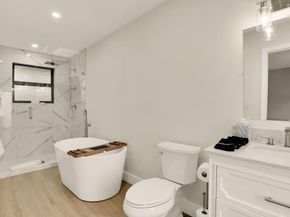 24 Castle Harbor Isle, Fort Lauderdale FL 33308