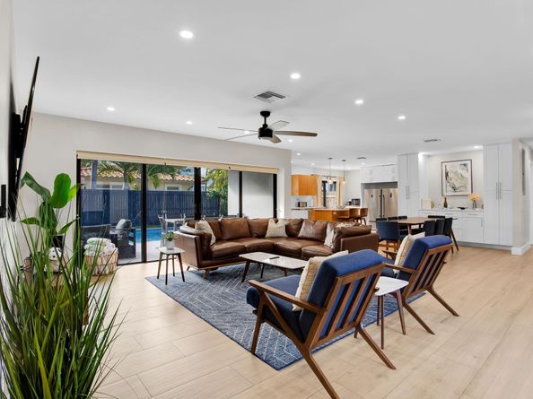 24 Castle Harbor Isle, Fort Lauderdale FL 33308