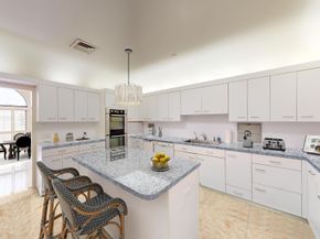 2 N Breakers Row N Ph4, Palm Beach FL 33480